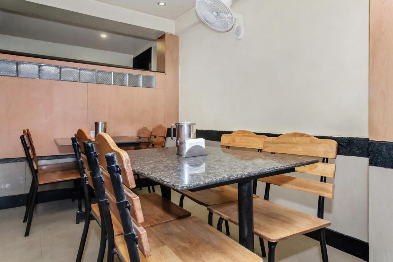 Oyo 30537 Hotel Megharaj Bijāpur Zewnętrze zdjęcie