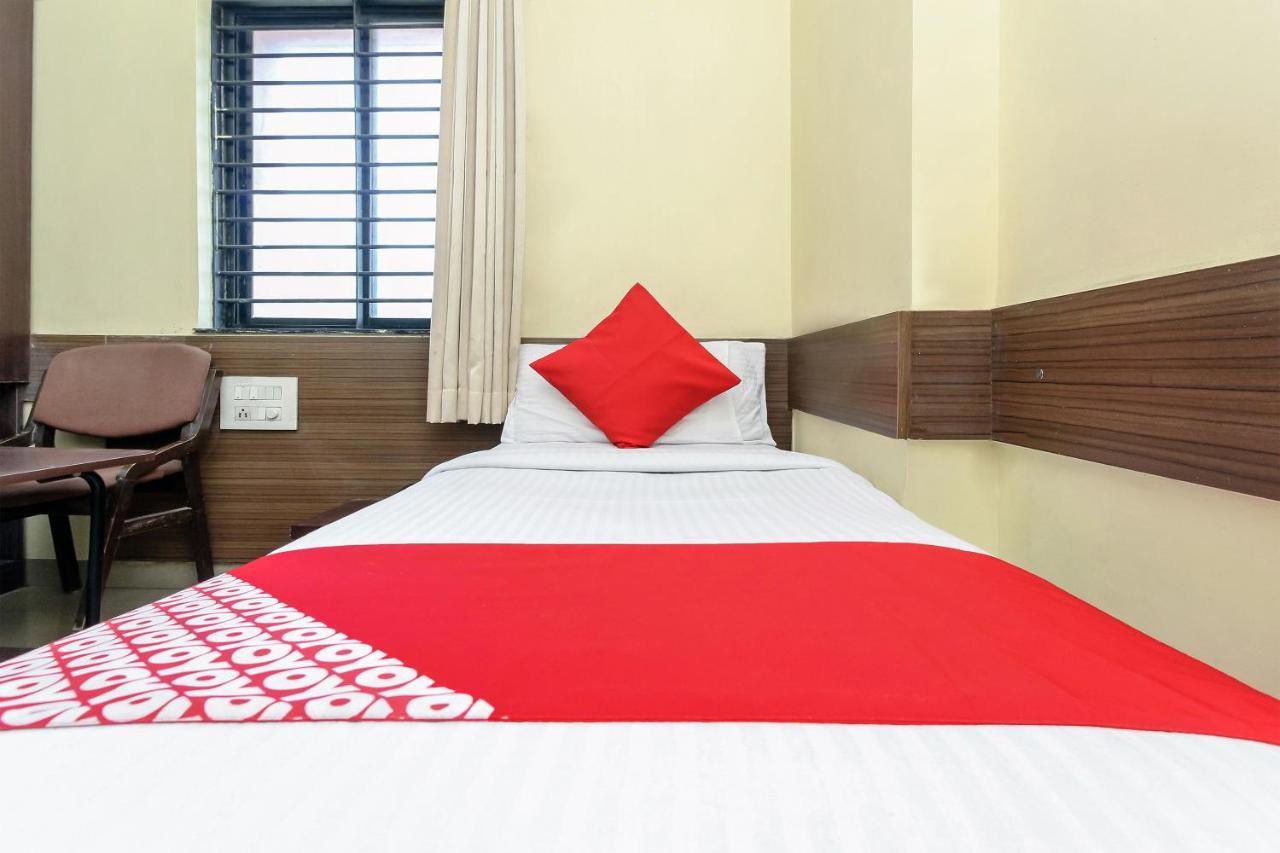Oyo 30537 Hotel Megharaj Bijāpur Zewnętrze zdjęcie