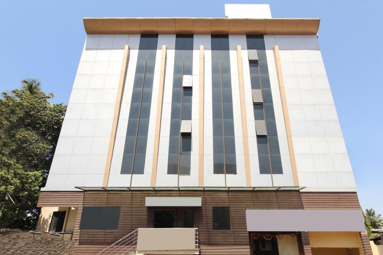 Oyo 30537 Hotel Megharaj Bijāpur Zewnętrze zdjęcie